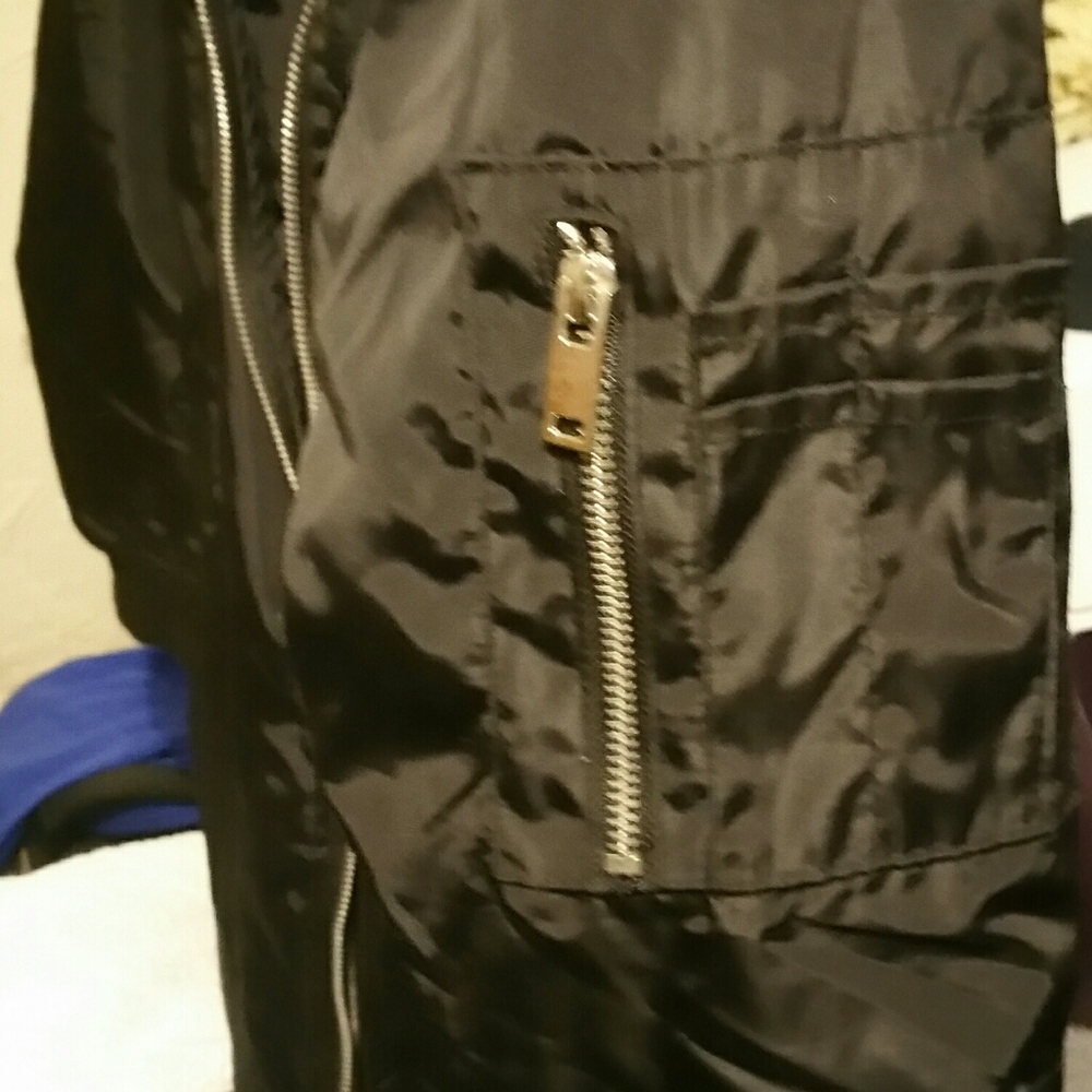 Rue 21 black coat - Picture 4 of 5